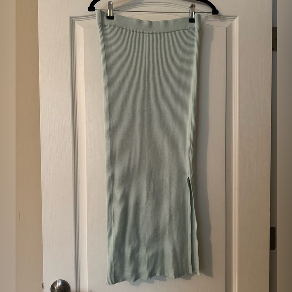 VICI Leilani Ribbed Knit Midi Skirt – Mint - Picture 5 of 8